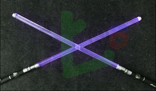 青紫色レーザーソード、スターウォーズ映画の小道具